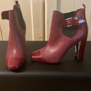 Women's Burgundy Cutout Heeled Ankle Boots with Patent Trim